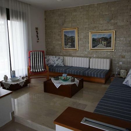 Seaside Vila Platanitis Exterior photo