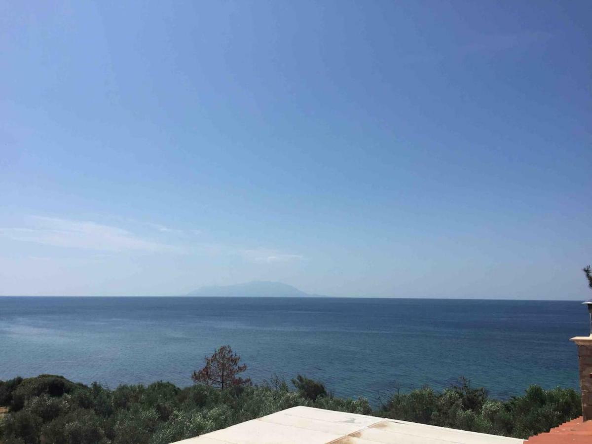 Seaside Vila Platanitis Exterior photo