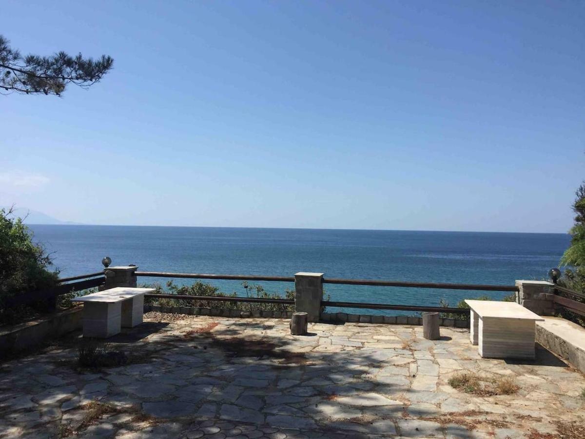 Seaside Vila Platanitis Exterior photo