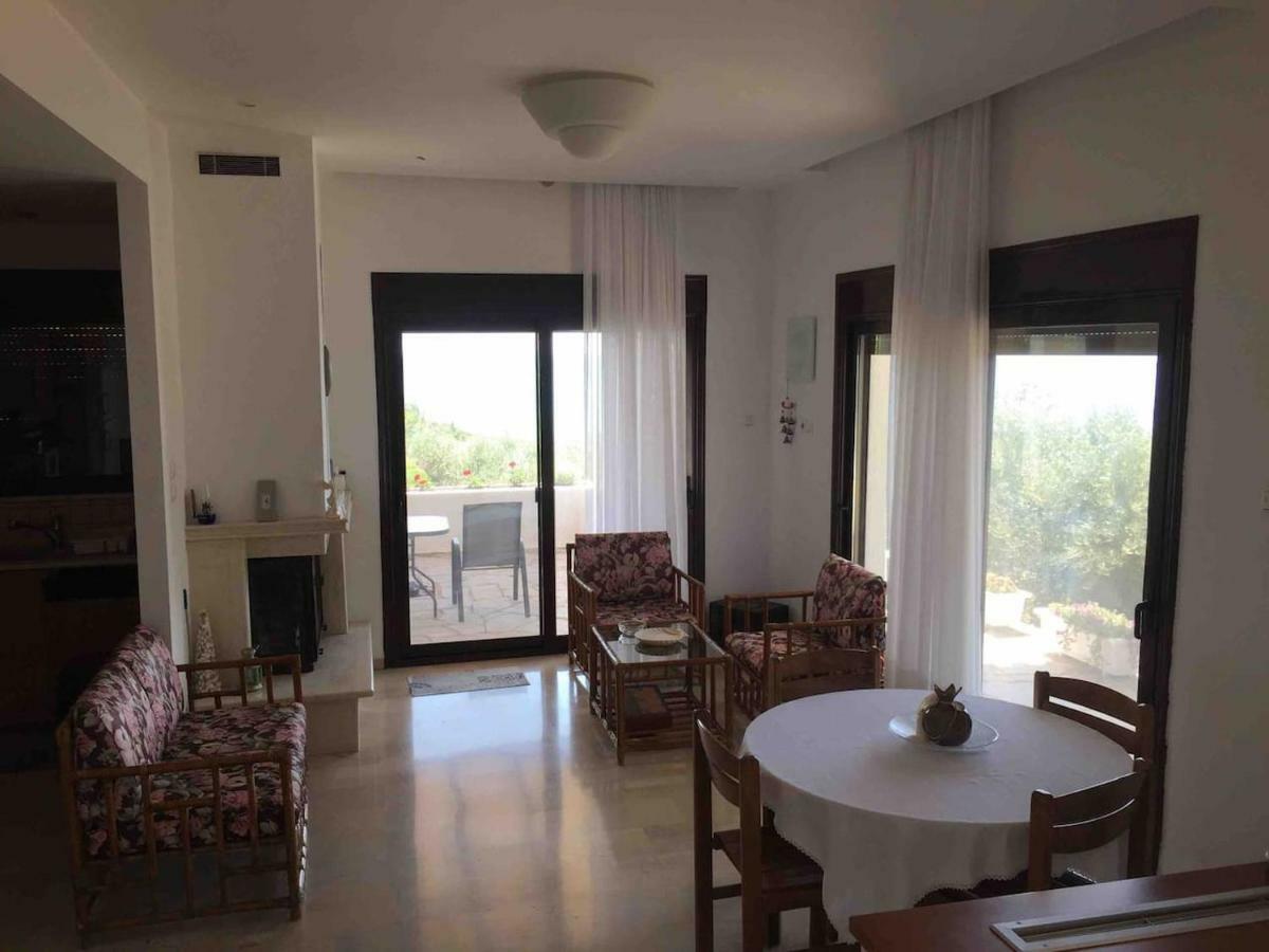 Seaside Vila Platanitis Exterior photo